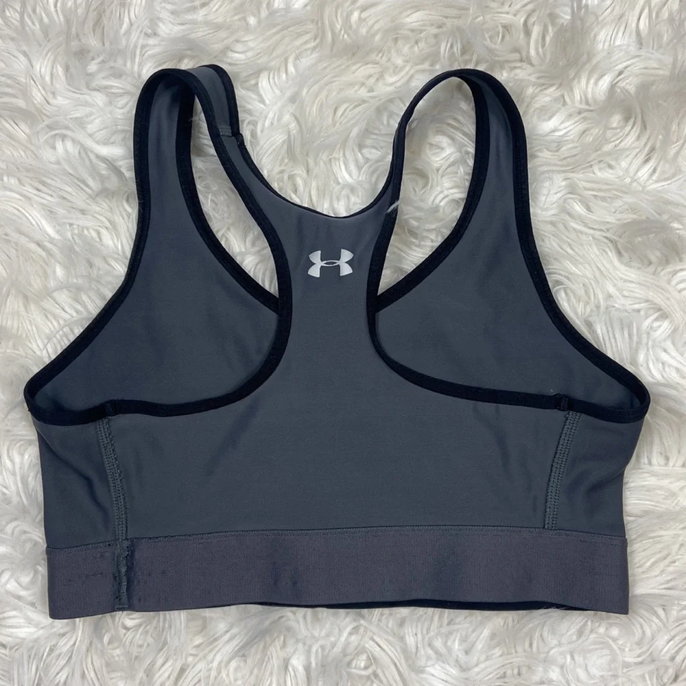 Under Armour Women’s Athletic Pull Over Sports Bra